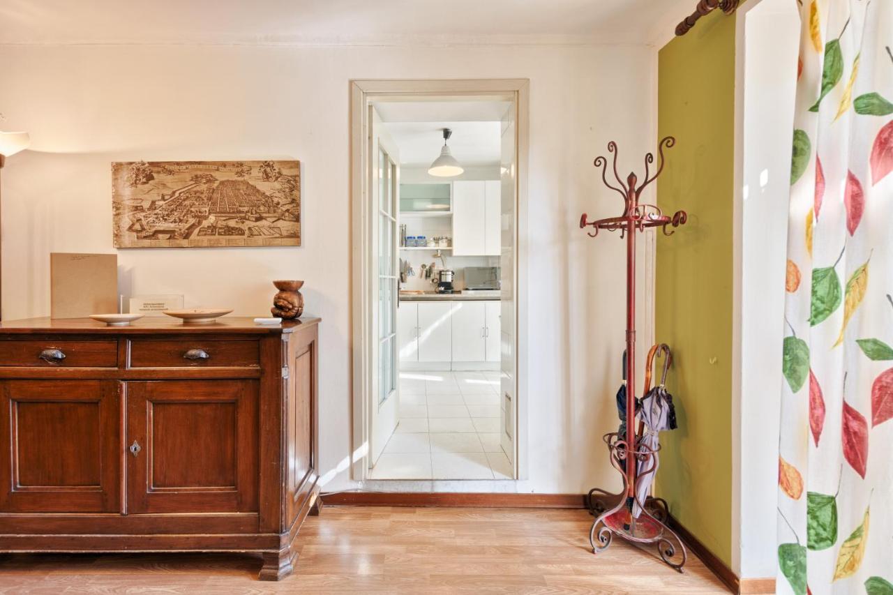 Central Apartment *